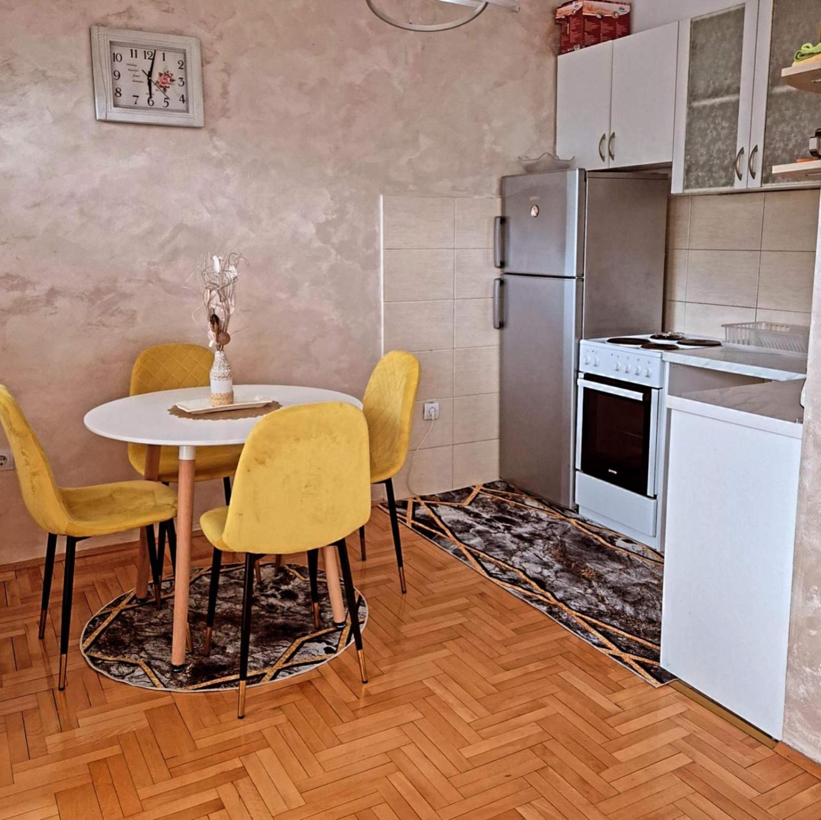 Apartman Bujisic Lägenhet Plužine Exteriör bild